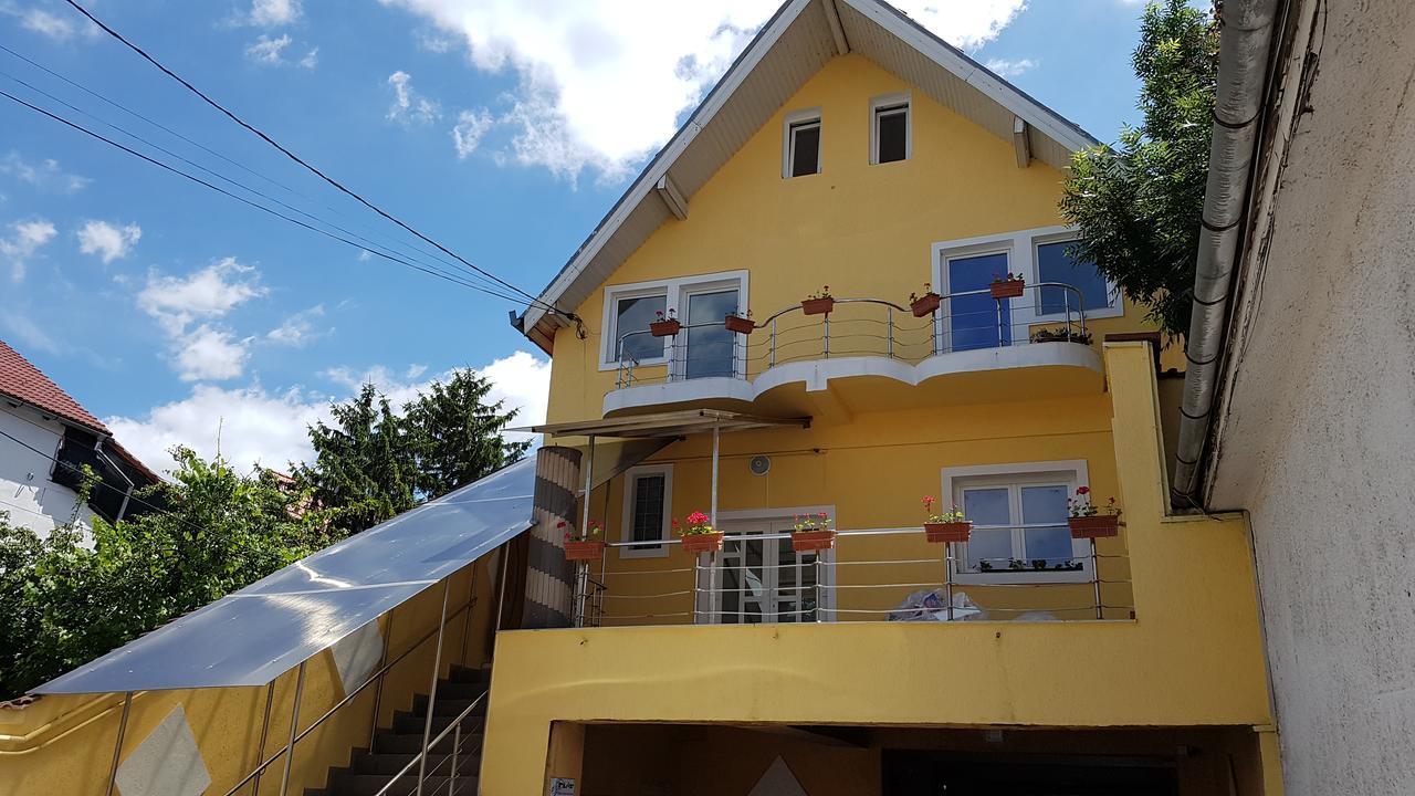 My Place - Cozy Rooms Сибиу Экстерьер фото